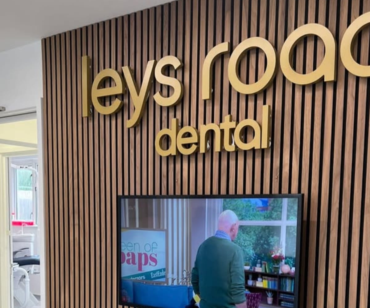 About Us - Leysroad Dental